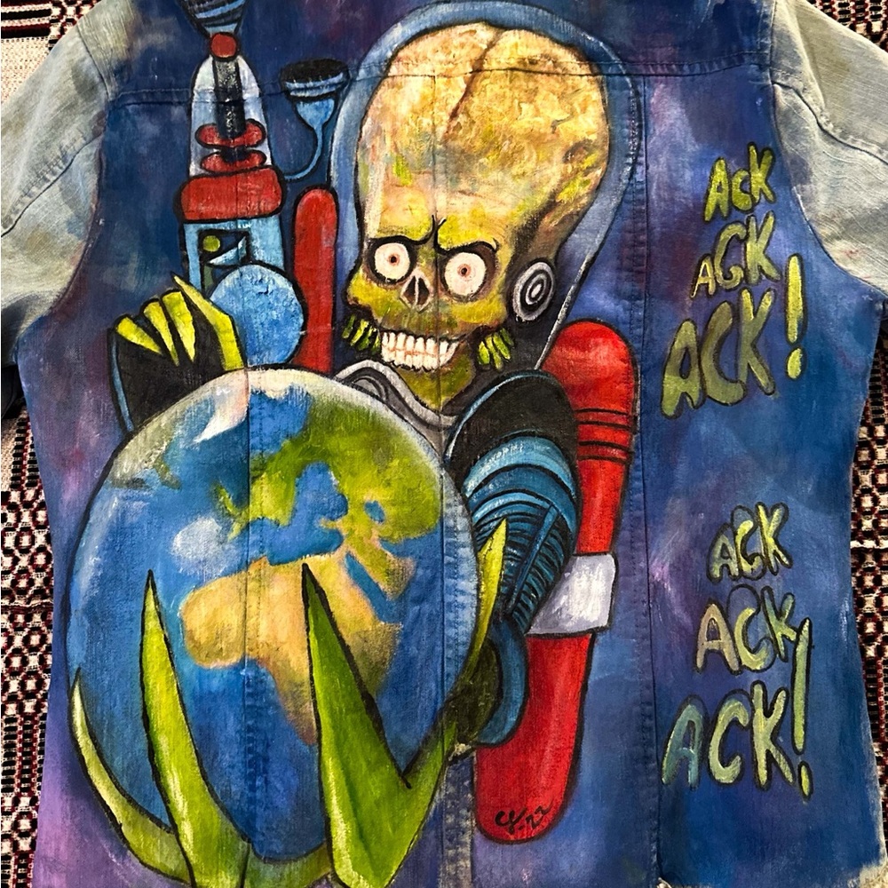 EUC Hand-Painted Mars Attacks Alien Jean Jacket by Cheri Leichleiter - Large